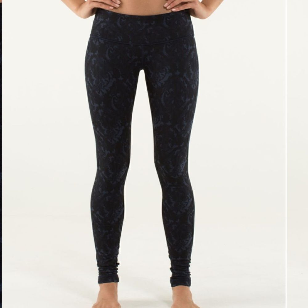 Lululemon Wunder Under Pant Beautiful Bouquet Inkwell Size 8 - Picture 4 of 5